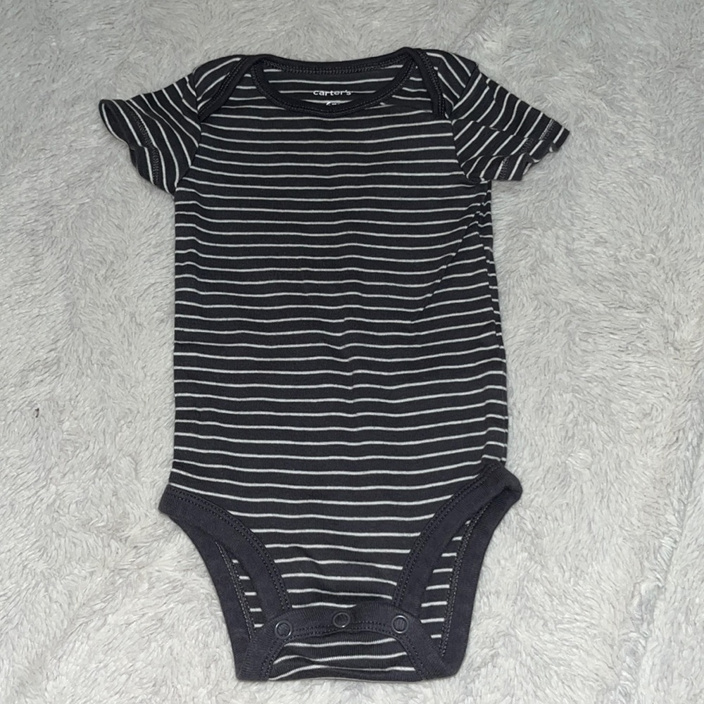 (3 for $10) carters stripped bodysuit 6 months